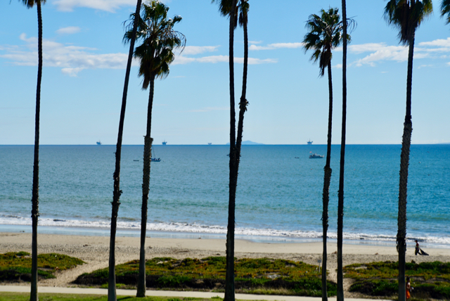 The border between nature and technology: Note the oil extraction platforms (several of many) just off the Santa Barbara coast.